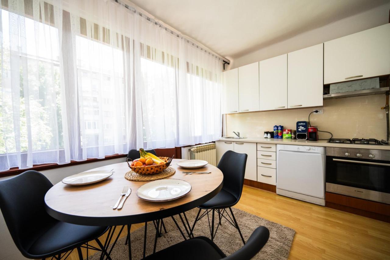 Cozy One-Bedroom Apartment Near City Center 사라예보 외부 사진