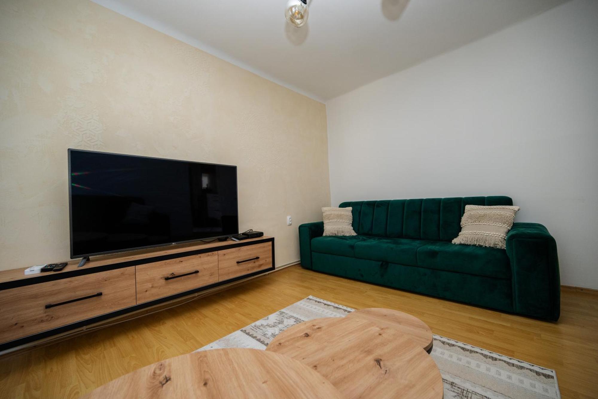 Cozy One-Bedroom Apartment Near City Center 사라예보 외부 사진